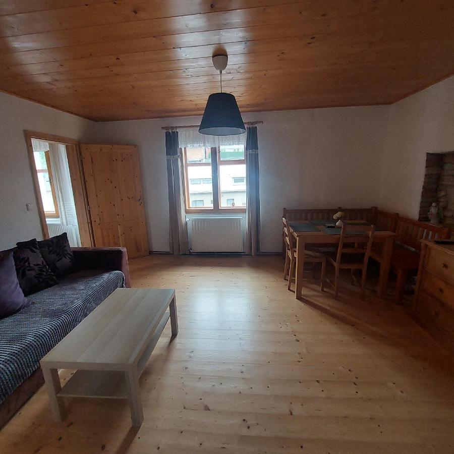 Hroubovice Apartmany U Tri Slunci المظهر الخارجي الصورة